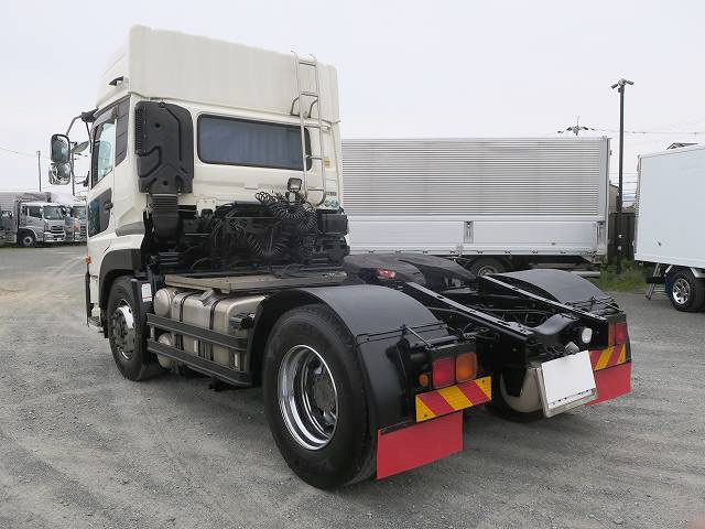 中古トラック UDトラックストラクタヘッド ＃4