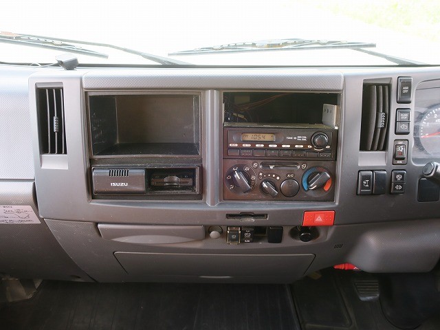 中古トラック いすゞアルミバン ＃13