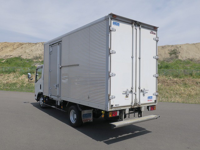 中古トラック いすゞアルミバン ＃4