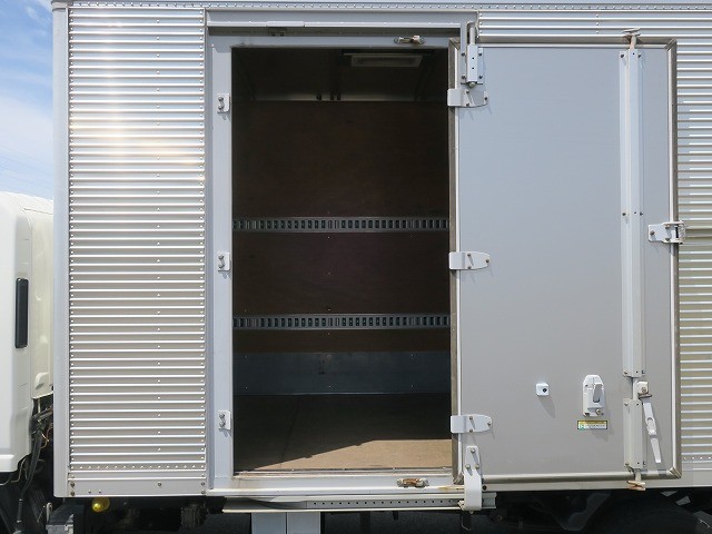 中古トラック いすゞアルミバン ＃7