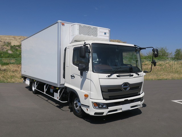 中古トラック 日野冷凍バン ＃2