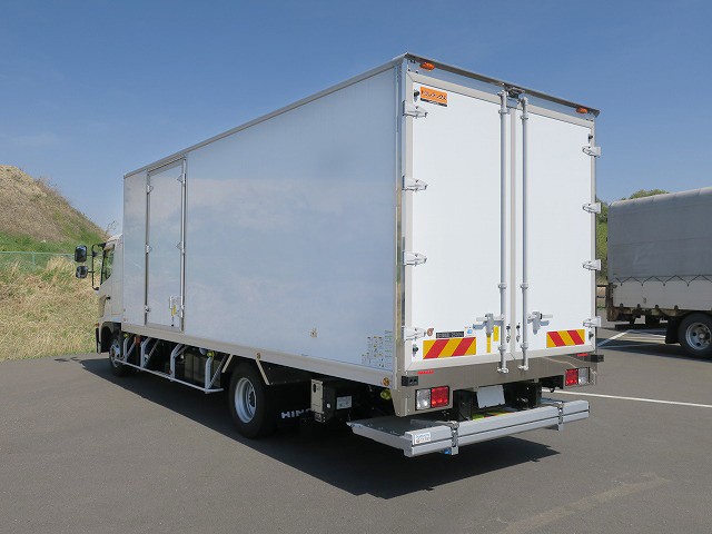 中古トラック 日野冷凍バン ＃4