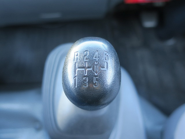 中古トラック いすゞ冷凍バン ＃20