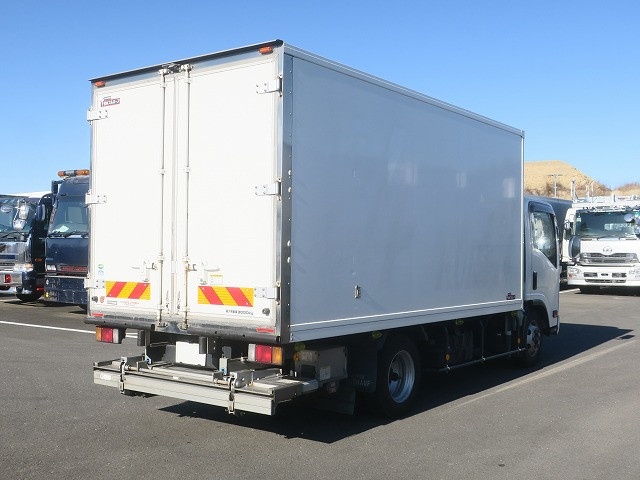 中古トラック いすゞ冷凍バン ＃3