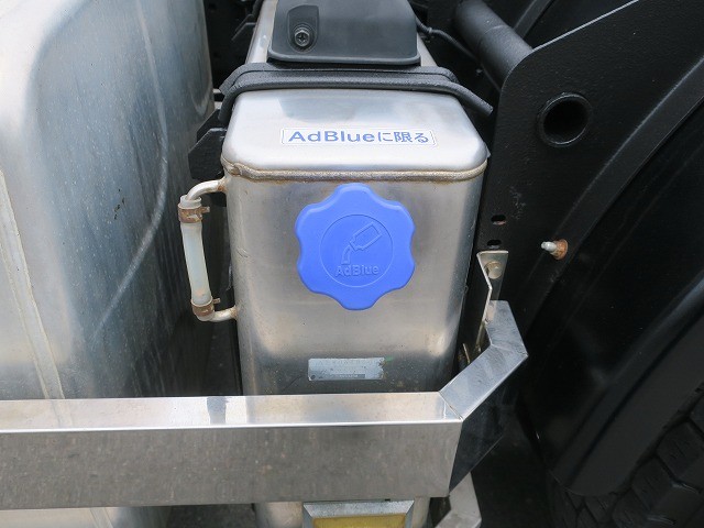 中古トラック UDトラックストラクタヘッド #11