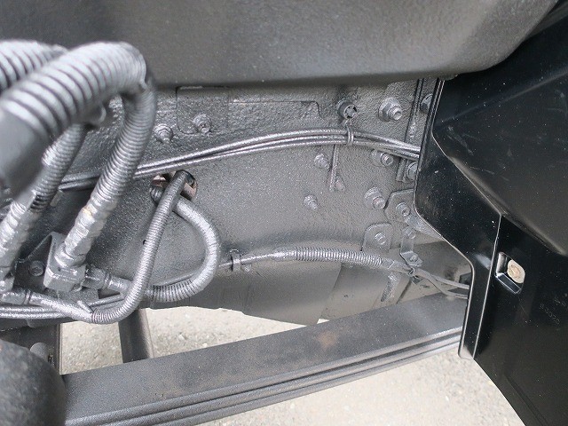 中古トラック UDトラックストラクタヘッド ＃12