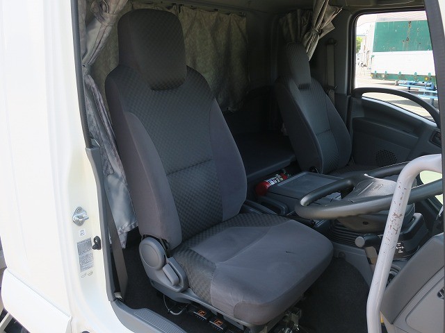 中古トラック いすゞアルミウィング ＃12