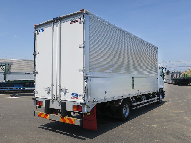 中古トラック いすゞアルミウィング #3
