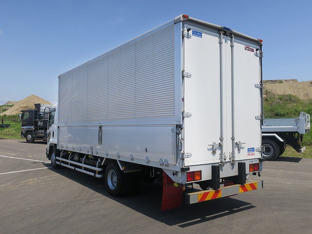 中古トラック いすゞアルミウィング #4