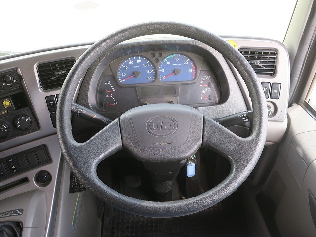 中古トラック UDトラックスダンプ ＃15