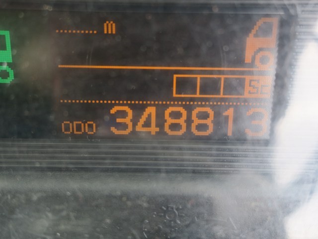 中古トラック UDトラックストラクタヘッド #18