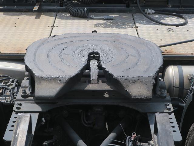 中古トラック UDトラックストラクタヘッド ＃6