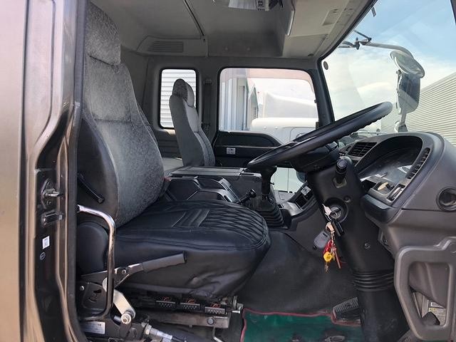 中古トラック いすゞコンクリートミキサー車 ＃16