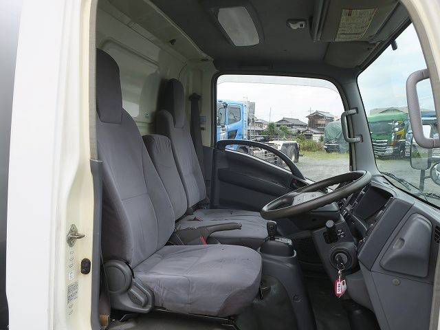 中古トラック いすゞアルミバン ＃11