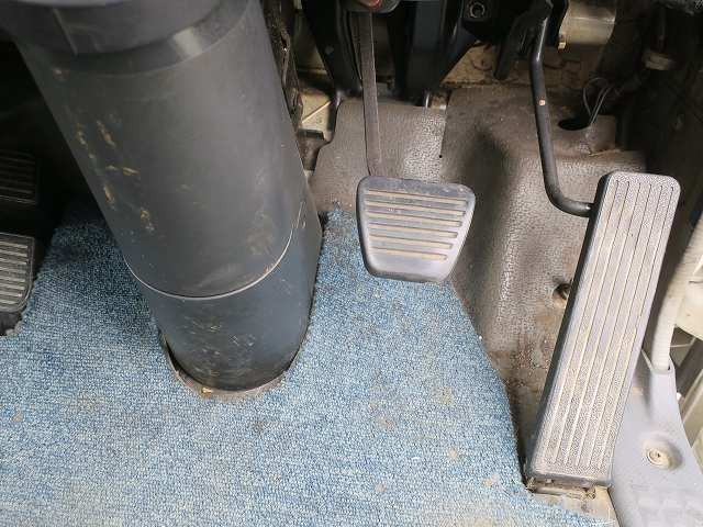 中古トラック いすゞアルミバン ＃22