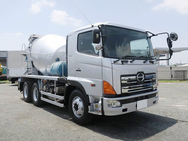 中古トラック 日野コンクリートミキサー車 ＃2
