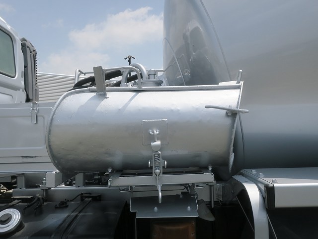 中古トラック 日野コンクリートミキサー車 ＃5