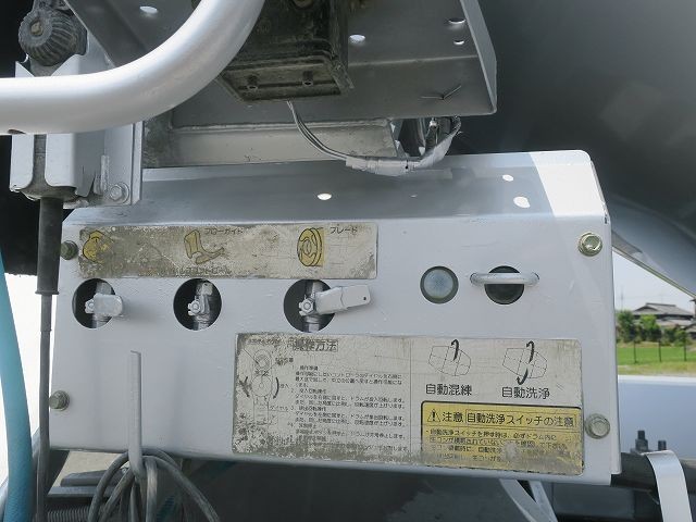 中古トラック 日野コンクリートミキサー車 ＃8