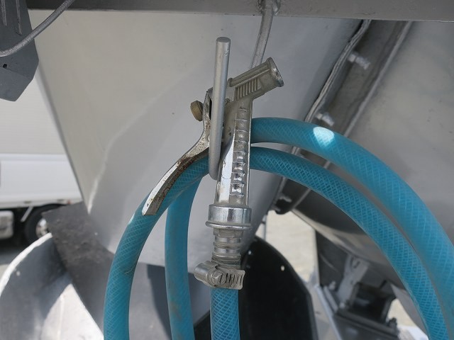 中古トラック 日野コンクリートミキサー車 ＃10