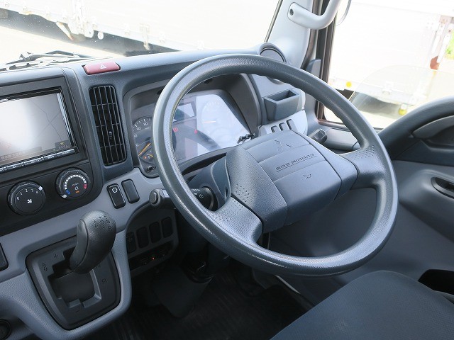 中古トラック 三菱ふそう平ボディ ＃16