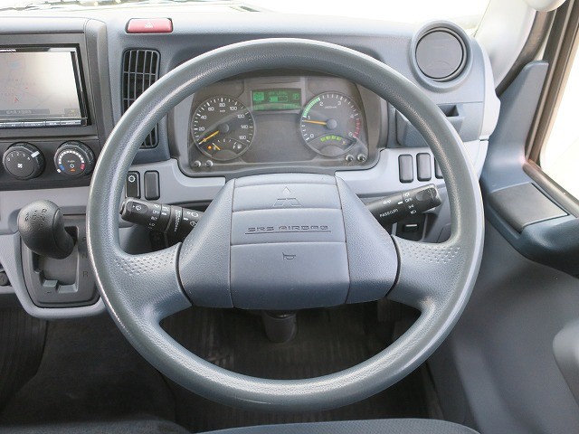 中古トラック 三菱ふそう平ボディ #17