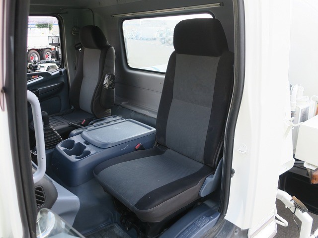 中古トラック 日野コンクリートミキサー車 ＃23