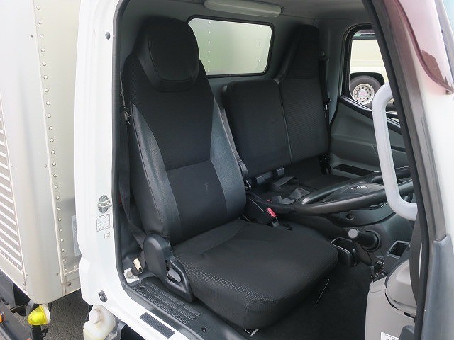 中古トラック 三菱ふそうアルミバン ＃15