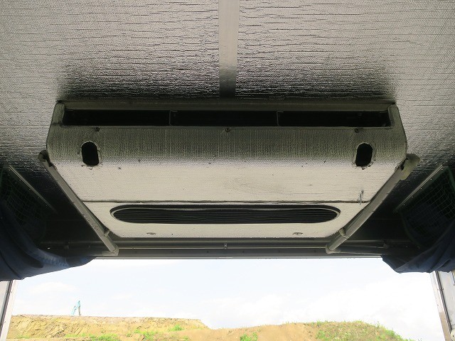 中古トラック 三菱ふそう冷凍バン ＃9