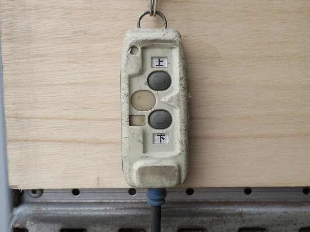 中古トラック いすゞアルミバン #9