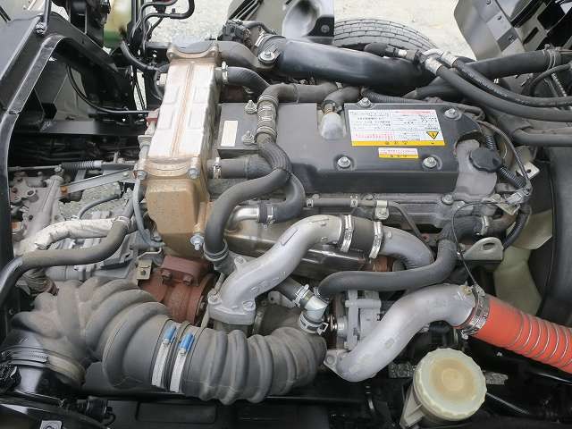 中古トラック いすゞアルミバン ＃11