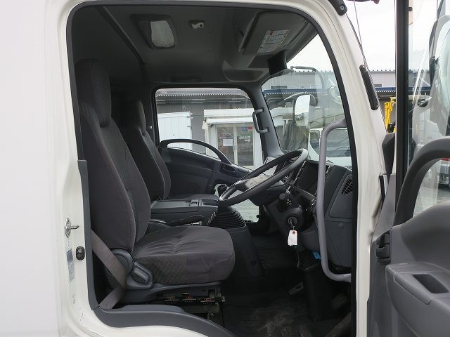 中古トラック いすゞアルミバン ＃13