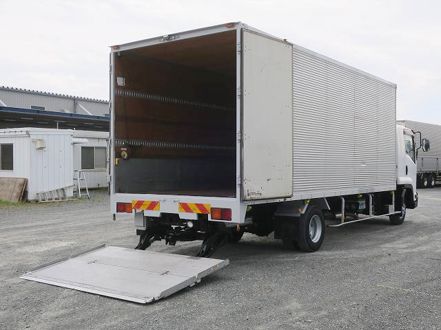 中古トラック いすゞアルミバン ＃8