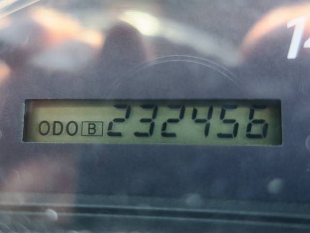 中古トラック いすゞ平ボディアルミブロック ＃15