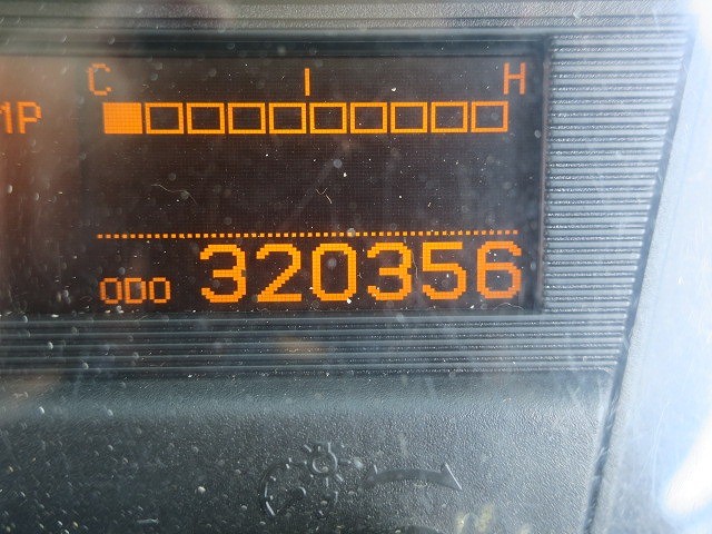 中古トラック UDトラックスアルミウィング ＃17