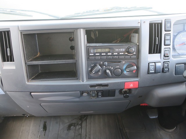 中古トラック いすゞアルミバン ＃15