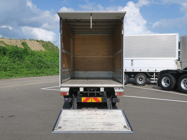 中古トラック いすゞアルミバン ＃5