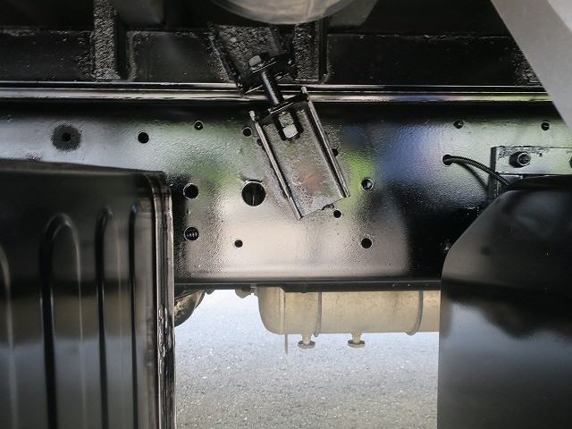 中古トラック UDトラックス平ボディアルミブロック #11