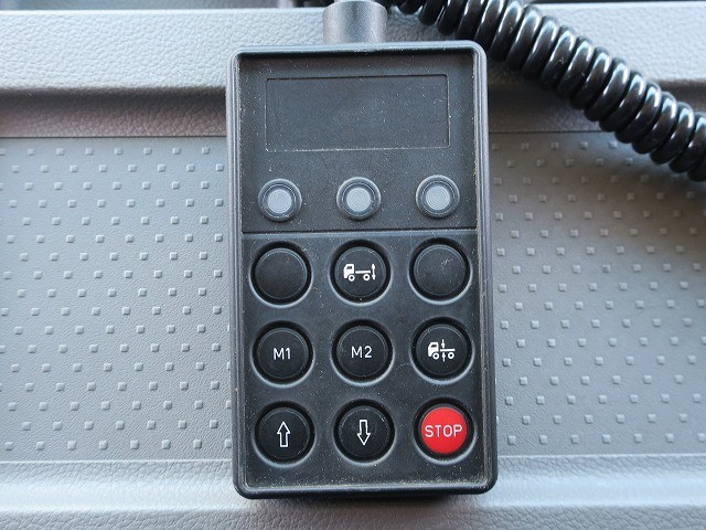 中古トラック UDトラックス平ボディアルミブロック #20