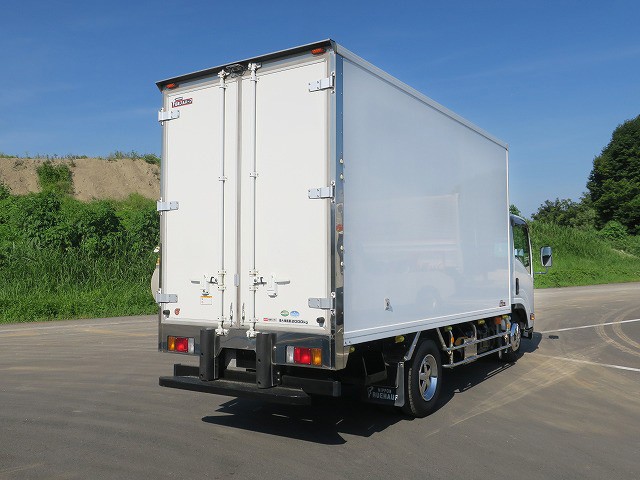 中古トラック いすゞ冷凍バン #3