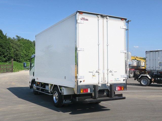 中古トラック いすゞ冷凍バン #4