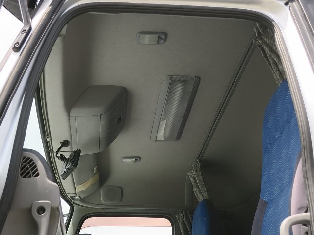 中古トラック UDトラックスコンクリートミキサー車 #24