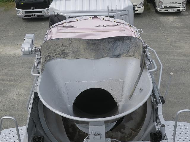 中古トラック UDトラックスコンクリートミキサー車 #6