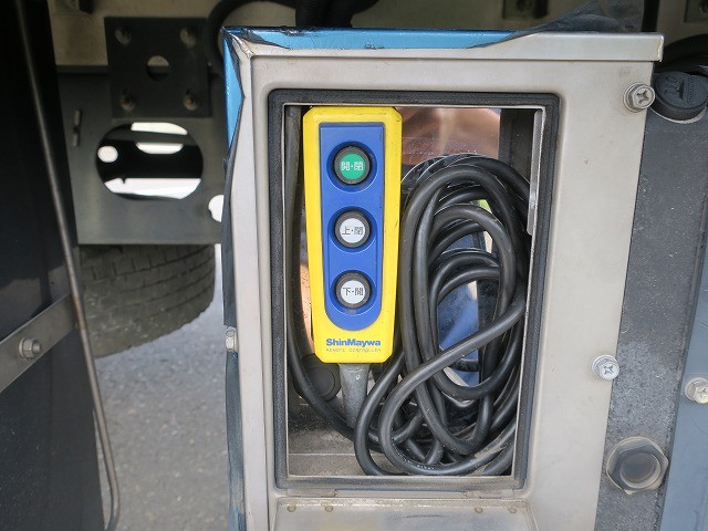 中古トラック いすゞアルミウィング ＃11