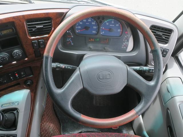 中古トラック UDトラックス粉粒体運搬車 #16