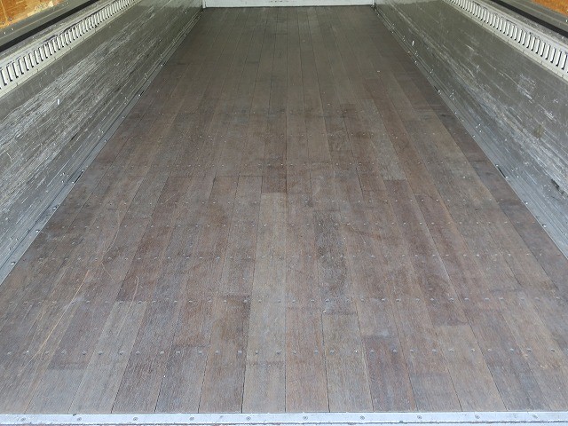 中古トラック いすゞアルミウィング ＃6