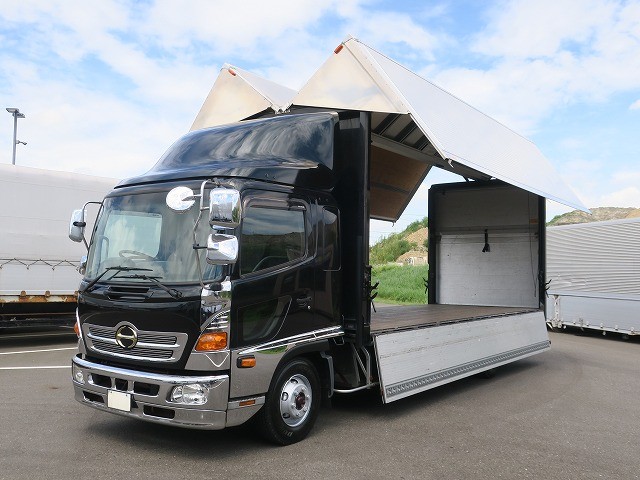 中古トラック 日野 レンジャー 中型アルミウィング