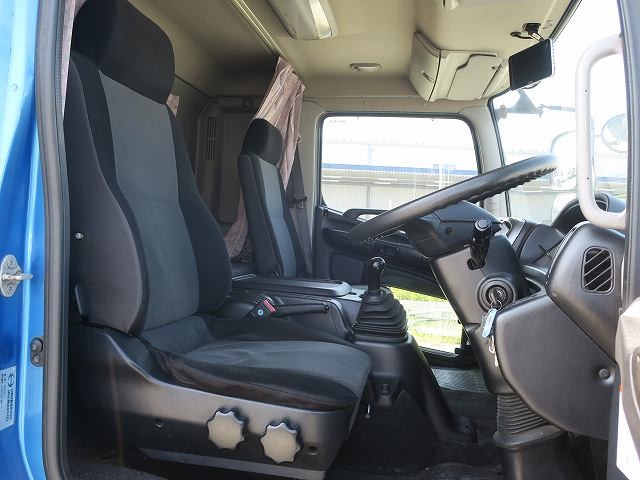 中古トラック 日野冷凍バン ＃13
