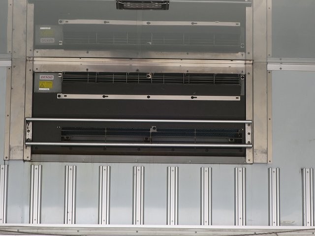 中古トラック 日野冷凍バン ＃7