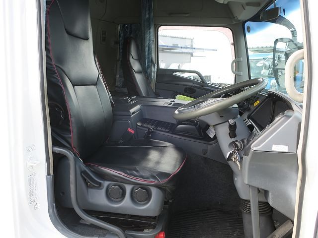 中古トラック 三菱ふそうトラクタヘッド ＃14