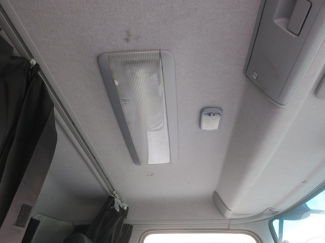 中古トラック UDトラックスアルミウィング ＃24